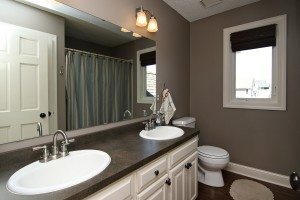 Updating a Super-Sized Home Bathroom